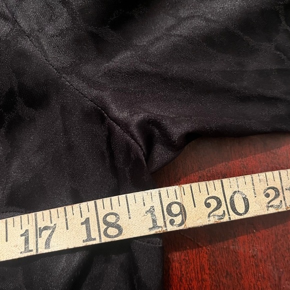 Michael Michael Kors Textured Satin Button-Down Boyfriend Shirt Sz Small Bow Tie - Picture 5 of 7